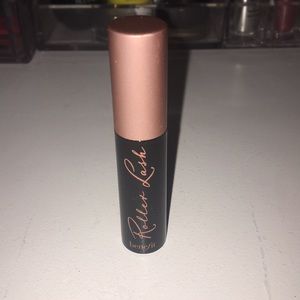 FREE WITH BUNDLE Benefit Roller Lash Sample